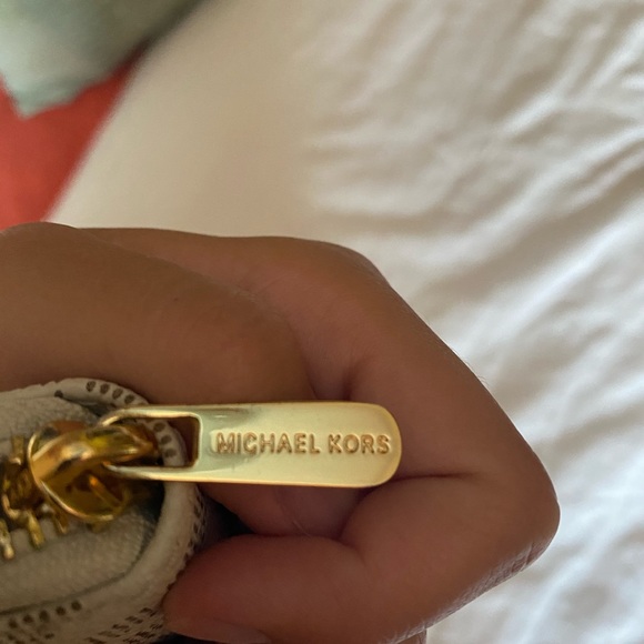 Michael Kors Wallet - Picture 4 of 4